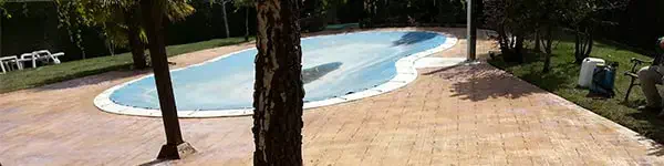 piscina en hormigón impreso